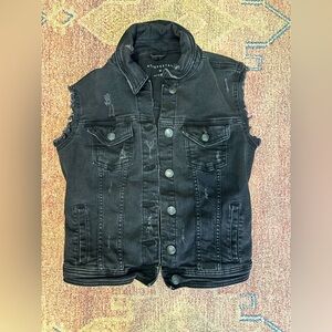 Aeropostale Black distressed sleeveless denim vest jacket size medium women